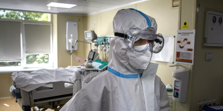 Эпидемиолог предупредила о риске инфаркта и инсульта после COVID-19