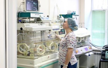 Прийом антибіотиків у перші дні життя уповільнює зростання хлопчиків