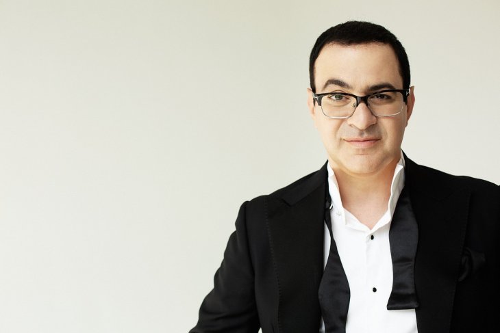 Гарик Мартиросян внезапно «перевоплотился» в женщину