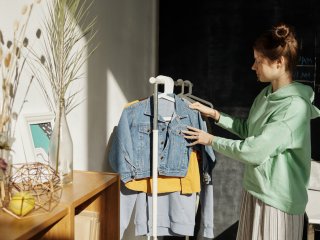 Как погладить вещи, если сломался утюг или отключили свет