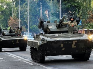 День танкіста 2026 року: найкращі привітання для військових — щирі слова, вірші, SMS та яскраві листівки