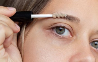 Як відростити свої брови: 8 простих кроків до густих брів