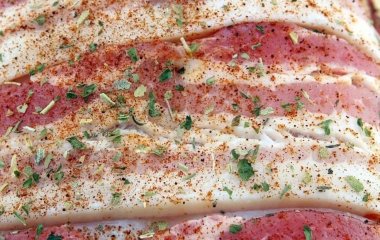 Здорове харчування: коли час корисніше їсти сало