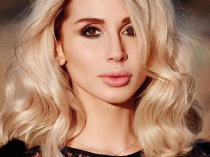 Светлана Лобода облачилась в наряд черного цвета