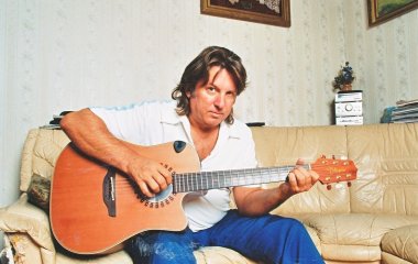 Юрий Лоза обратился к сторонникам прививок от covid-19: «Вы с головой дружите?»