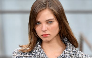 Алеся Кафельникова приняла участие в исторической фотосессии