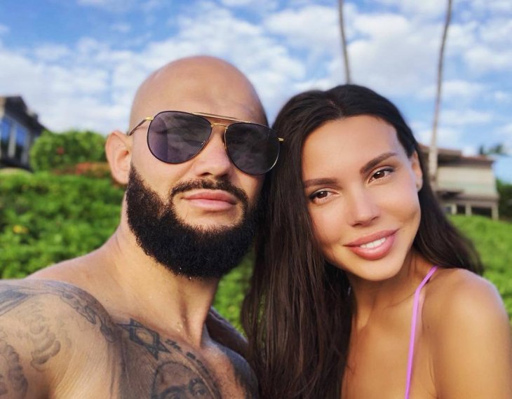 Оксана Самойлова рассекретила домашнее прозвище мужа 