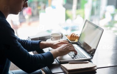 Вчені розповіли, як тривала робота за комп'ютером може вплинути на здоров'я рук