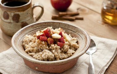 7 рецептов с использованием овсянки, которые понравятся каждому
