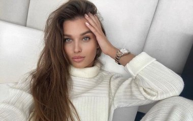 Мисс Украина надела майку с глубоким декольте, фанатам понравилось