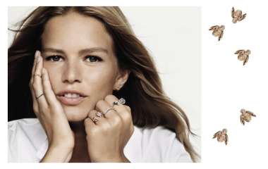Анна Эверс в рекламной кампании ювелирных изделий Dior Rose des Vents