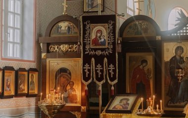 Повний церковний календар 2026 року: усі великі свята, пости й батьківські поминальні суботи — з точними датами