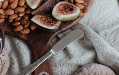 Які продукти допомагають жінкам відновити гормональний баланс