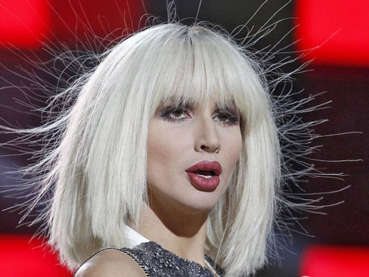 Светлану Лободу обвинили в плагиате скандального номера с ванной