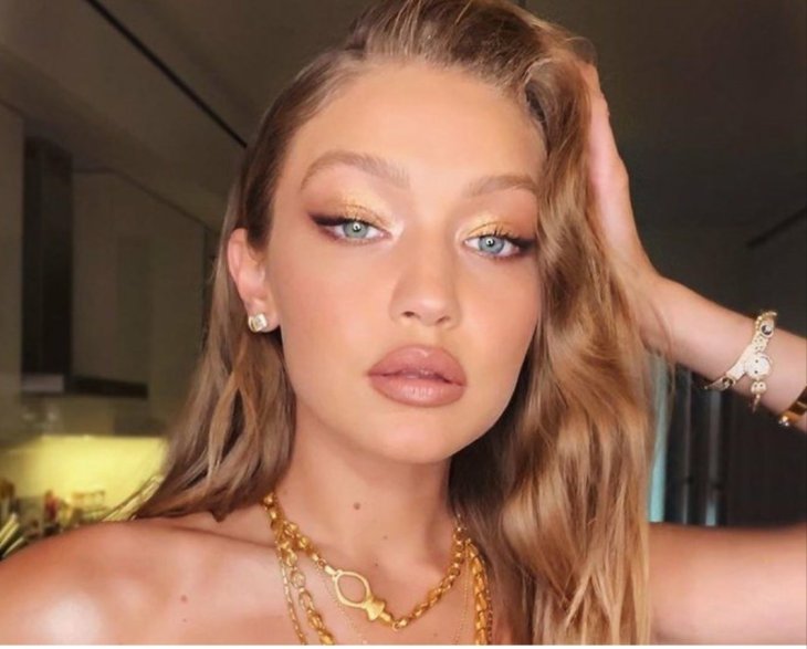 Джиджи Хадид поделилась фото своей  7-месячной дочери