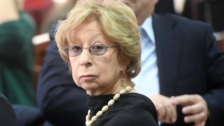 Ахеджакова назвала «ерундой собачьей» ремейк «Иронии судьбы, или С легким паром»