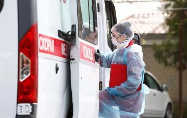 Названо причину тривалого згасання епідемії COVID-19
