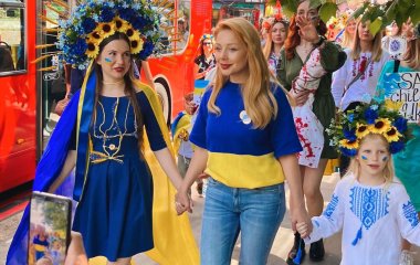 Тина Кароль выступила в Лондоне с сольным концертом и приняла участие в акции в поддержку украинских детей и матерей 