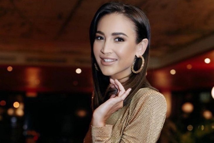 Бузова и Кросс подрались из-за парня 