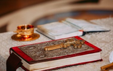 Ці імена святих оберігатимуть дитину: топ-5 варіантів, як назвати хлопчика чи дівчинку