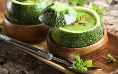 Суп пюре из круглых цукини в чашечках