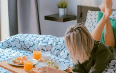 Есть в кровати можно! 20 восхитительных идей для завтрака в постель