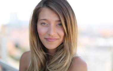 Регина Тодоренко вышла в свет в  платье за 50 тысяч рублей