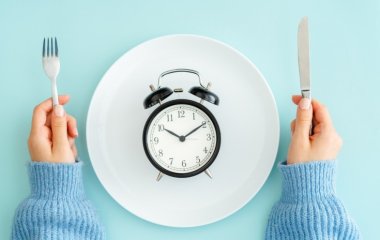 Интервальное голодание: врач-диетолог назвала все плюсы и минусы