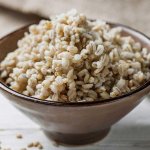 7 причин, почему нужно добавить перловку в рацион