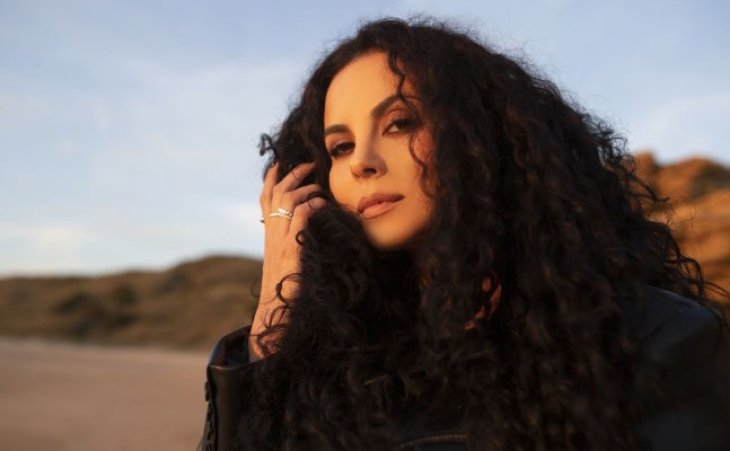 Настя Каменских призналась, что поправилась, и ответила, как относится к своим новым формам