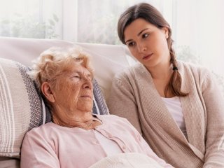 Ці звички можуть підвищувати ризик раку: чого онкологи уникають самі