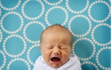 9 эффективных способов быстро успокоить плачущего ребенка