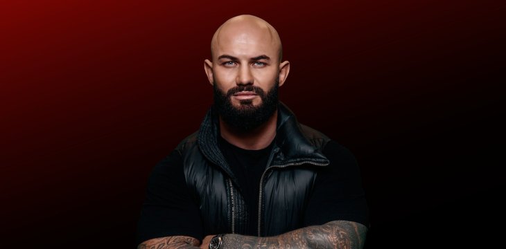 Джиган сводил дочерей в Букингемский дворец