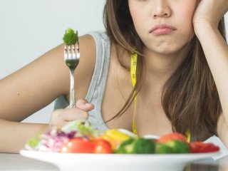 Король листовых овощей: диетолог назвала лучшую зелень для похудения