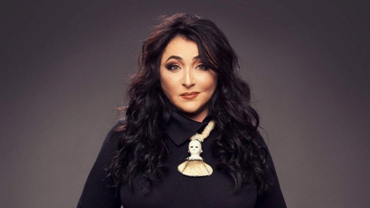 Лолита со стекающей по лицу липкой жижей вызвала отвращение