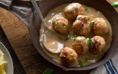 Шведские фрикадельки: рецепт знаменитого блюда