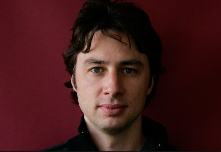 Зак Брафф спародировал фотомодель на пляже в Малибу