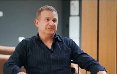 Юрий Горбунов ответил на слова Ефросининой о том, что он для нее 