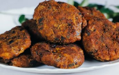 Бюджетные котлеты из куриной печени для ужина: готовятся 10 минут