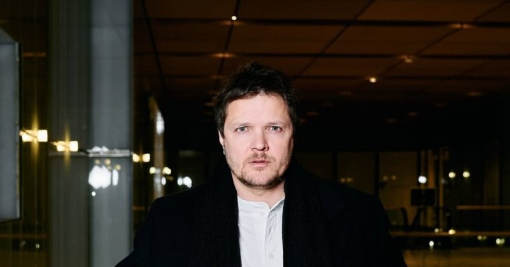 Женя Галич показав понівечений будинок після атаки РФ на Київщину: 