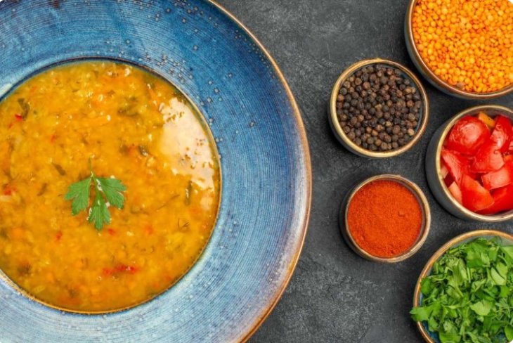 Минимум калорий: рецепт супа с чечевицей пошагово