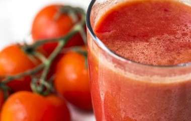 Ученые назвали пользу томатного сока