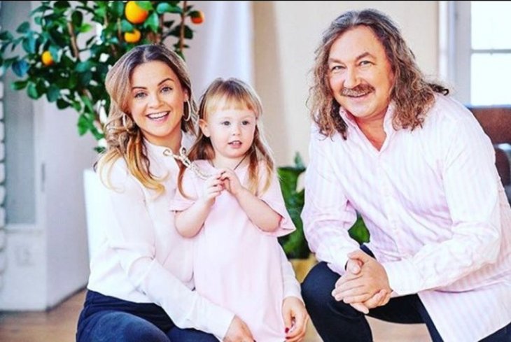 Юлия Проскурякова рассказала, как провела карантин с Игорем Николаевым и их дочерью