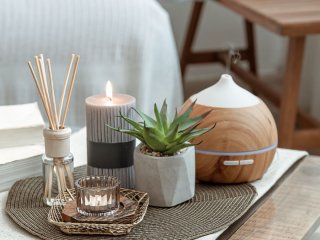 Улучшают настроение и облегчают боль: 5 ароматов с лечебными свойствами