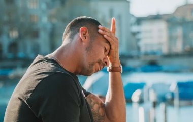 Лікар розповів про небезпеку прийому таблеток при головному болі