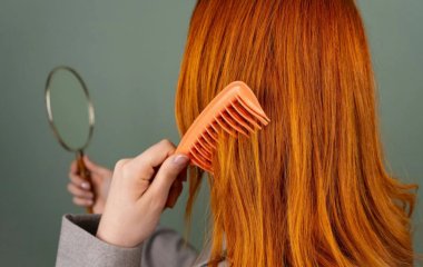 Как сделать волосы послушными: простые правила для сложных прядей