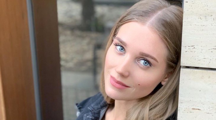 «Красотка!»: Кристина Асмус покорила поклонников элегантным образом