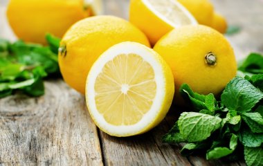 Коли лимон стає отрутою: Названо 3 побічні ефекти продукту