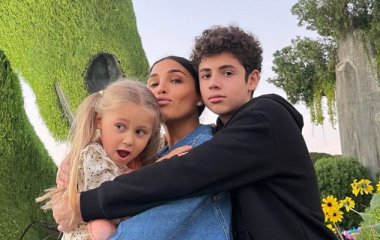 Санта Димопулос воссоединилась с семьей и опозорилась своим поведением в Дубае