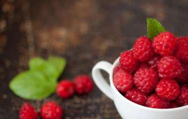 Корисна для схуднення: ця ягода допомагає приборкати голод.